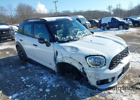 2019 Mini Countryman Cooper S z USA, uszkodzony, nr VIN WMZYT5C59K3G92049